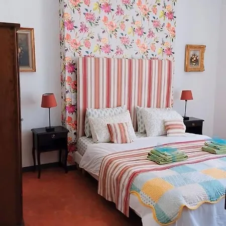 Guest house Carnot : Charmante Maison Vigneronne En Centre Historique
